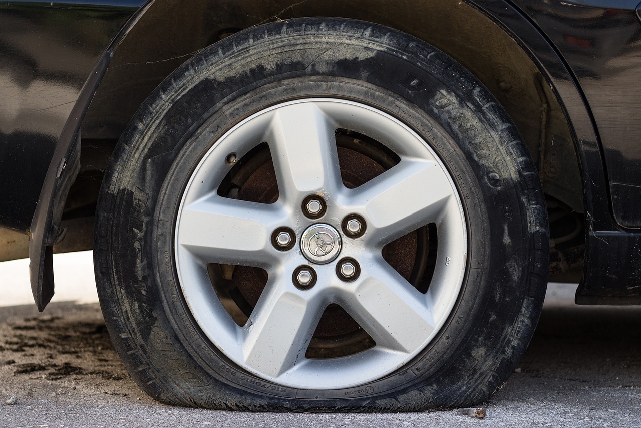 Does car insurance cover flat tires